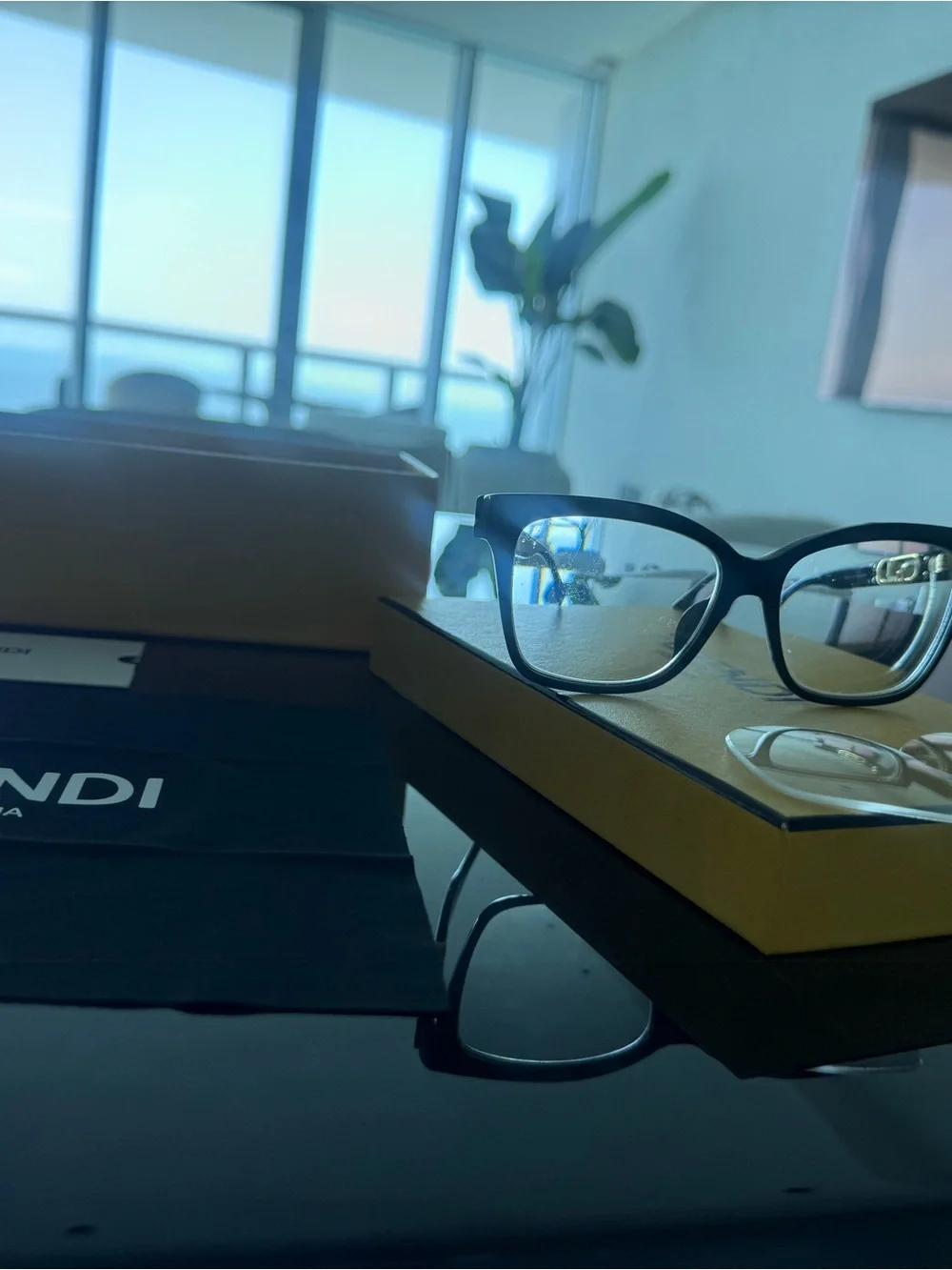Fendi bold black